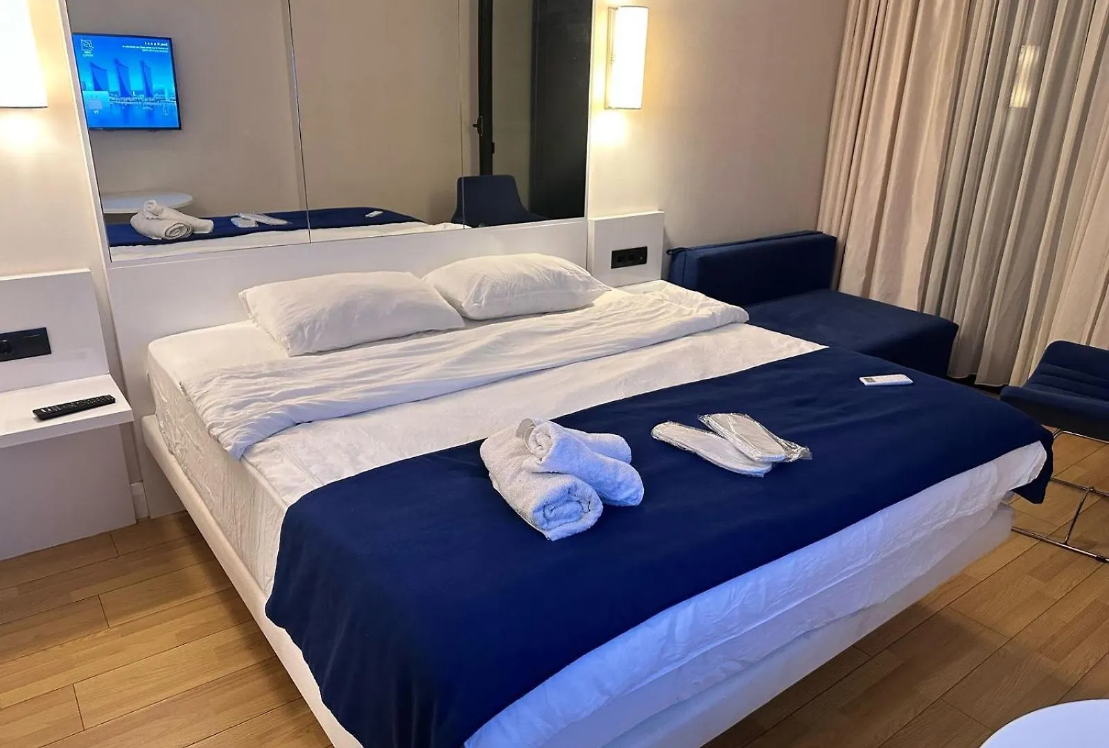 Batumi Orbi City Sea View A Block 35-47 0*,